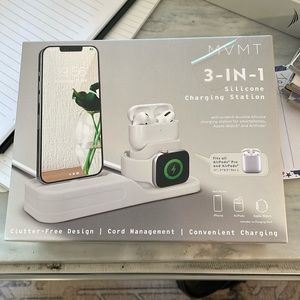 MVMT 3-in-1 silicone charging station for smartphones, Apple Watch and AirPods
